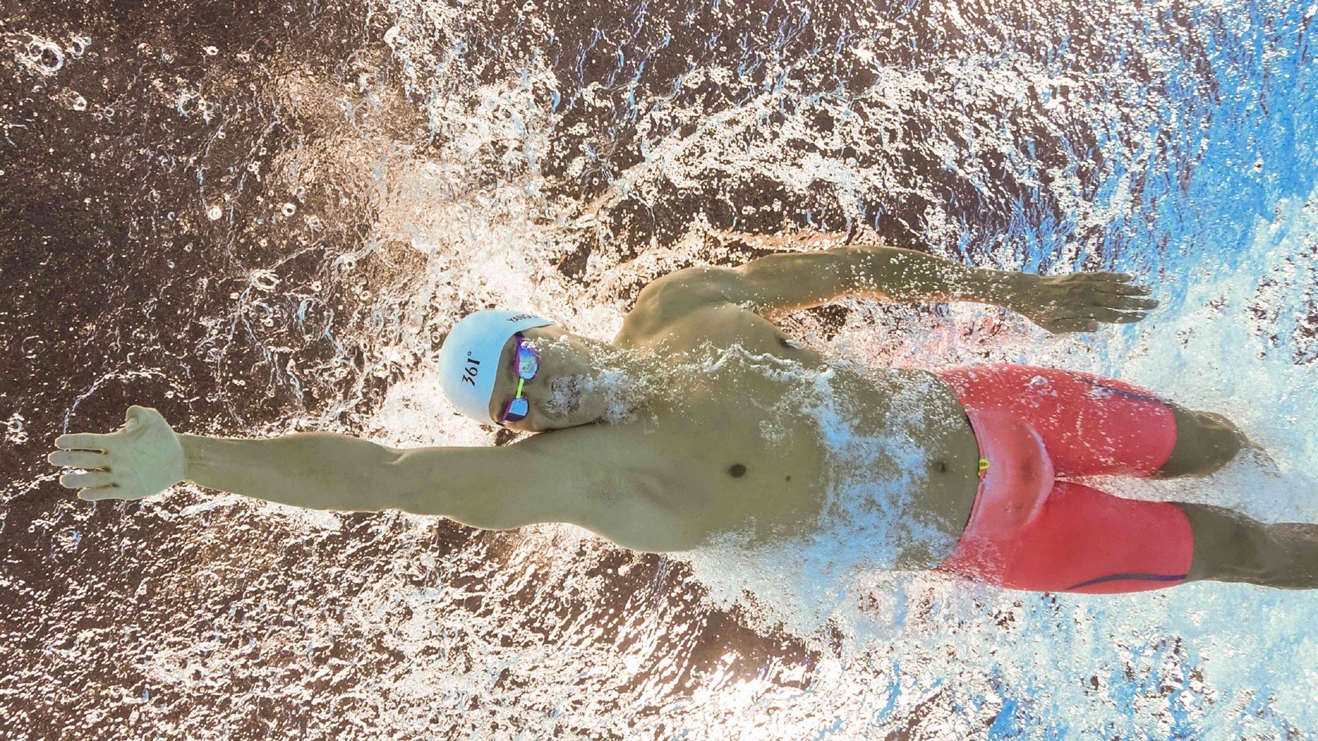 激战五十分钟，王座崩塌，Rookie、萨拉赫与那场颠覆认知的巅峰爆冷